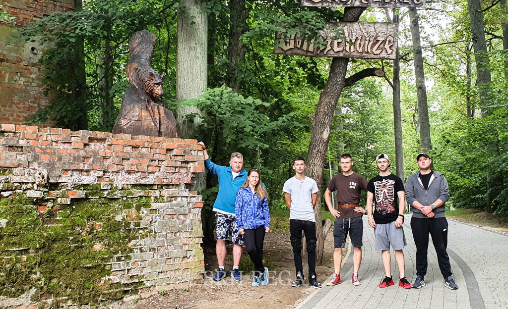 WILCZY SZANIEC I MAMERKI BUNKRY NA LUZIE