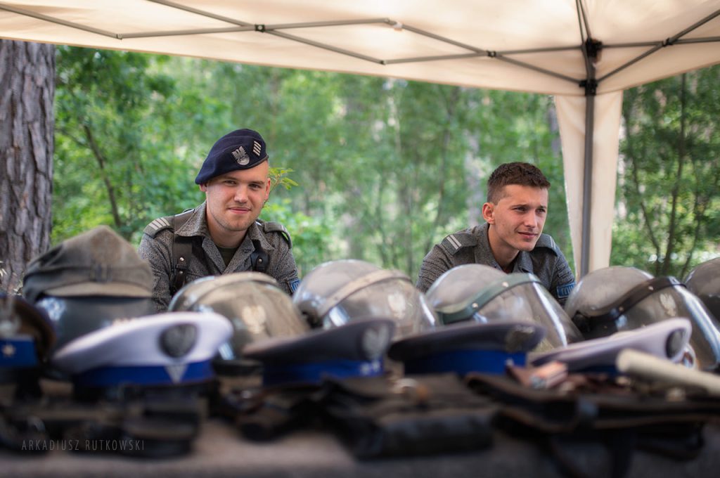 I PIKNIK ZIMNOWOJENNY W PODBORSKU