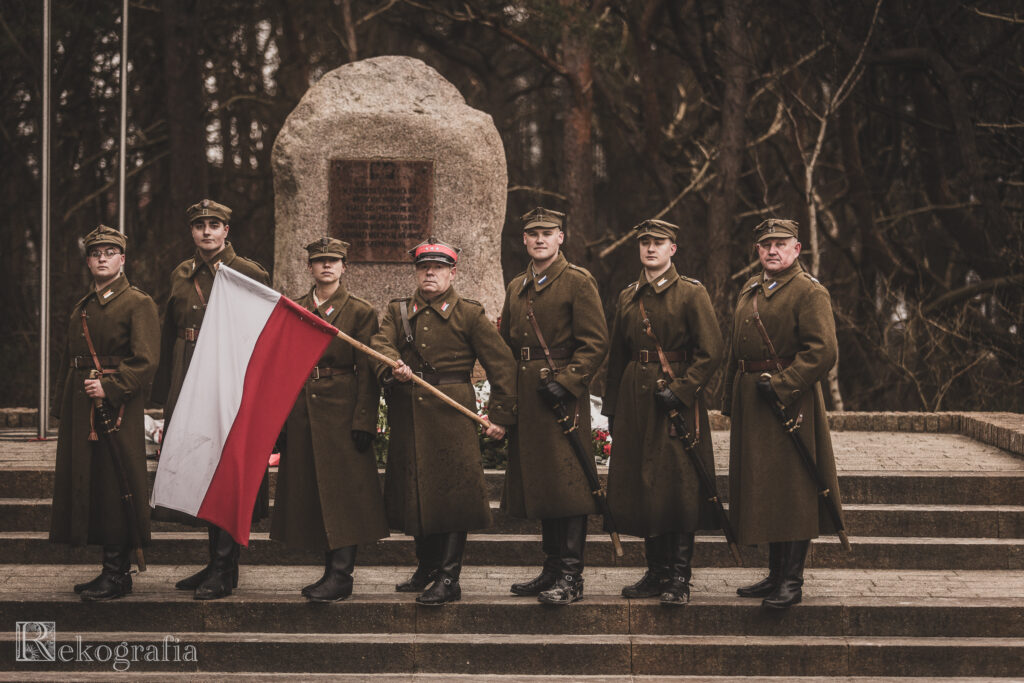 80. ROCZNICA ZAŚLUBIN Z BAŁTYKIEM W MRZEŻYNIE