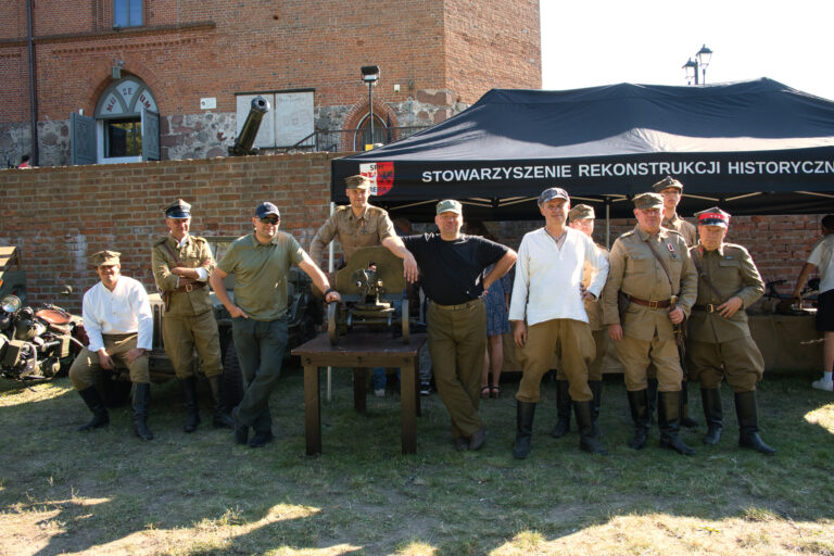 ZAMKOWY PIKNIK HISTORYCZNY W CZŁUCHOWIE